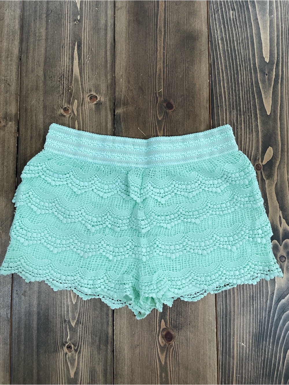 Women’s Mint Lace Crochet Rue21 Shorts - Picture 2 of 5